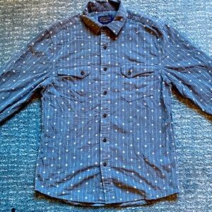 Pendleton Western Aztec print Corduroy Men’s Shirt. Size S/Small